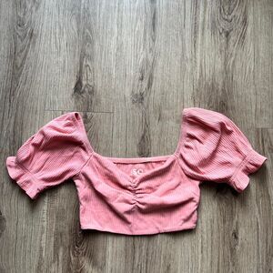 SO Brand Women's Pink Crop-top blouse with ribbed design size small
